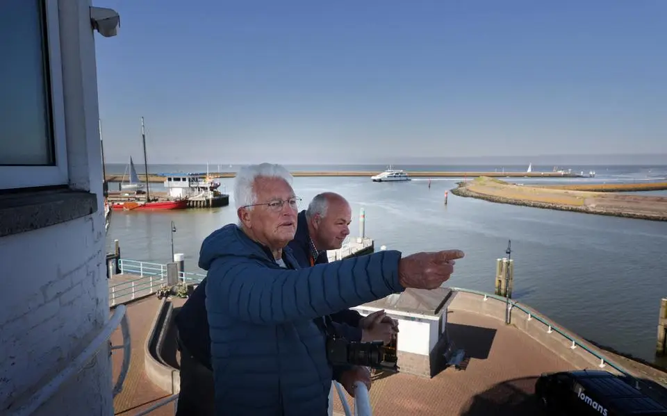 Voor de ogen van de Harlingers verdronken 15 opvarenden van een beurtschip. ‘Hun gejammer was hartverscheurend’