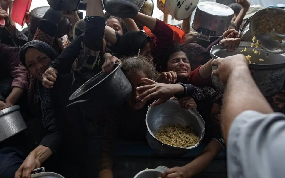 Beladen stilte op 4 mei? Burgemeesters, spreek namens alle burgers en benoem ook Gaza | LC commentaar