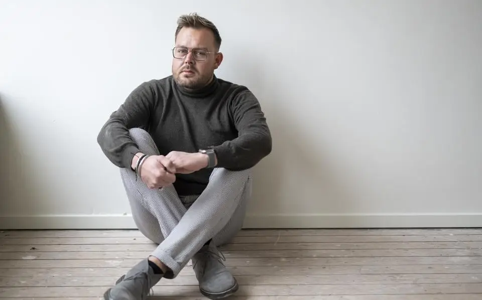 Oud-finalist Jasper Wever (33) deelt nu hoe hij The Voice of Holland écht beleefde