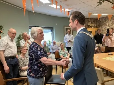 Koninklijke onderscheiding voor Annie Peels-Vendrig in Valkenswaard