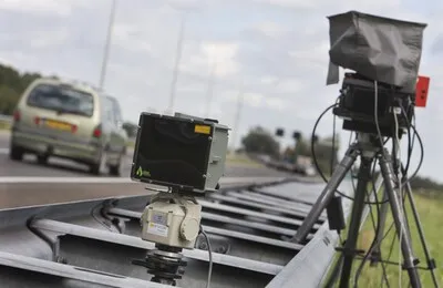 ‘Meer camera’s op snelwegen om aso’s in toom te houden’
