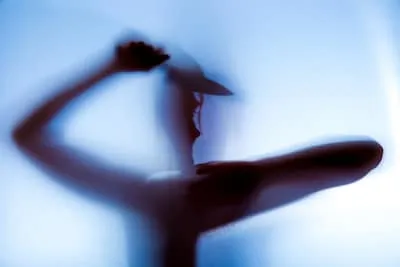 Vrouw stak haar man en haar vader, behandeling in kliniek biedt hoop