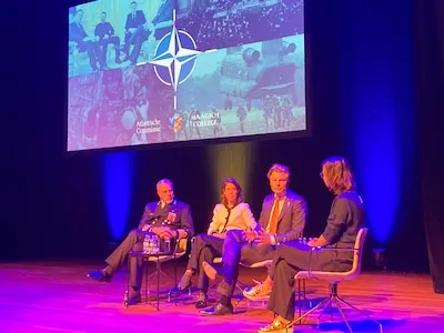 Minister Brekelmans waarschuwt in Eindhoven voor sabotage-acties Rusland: ‘bedrijven moeten Plan B hebben’