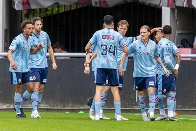 Willem II-middenvelder over ‘onsportief’ NEC: ‘Het is geen officiële spelregel, hè?’