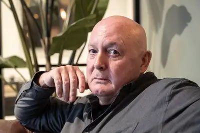 Tilburgse oud-coffeeshopbaas Johan van Laarhoven eist 44 miljoen euro schadevergoeding
