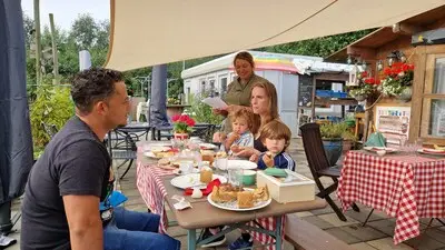 ‘Betaal wat je kan ontbijt’ Helmond