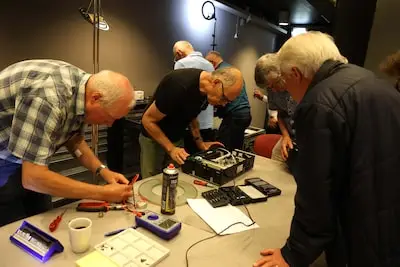 Repair Café Veldhoven met ASML-support