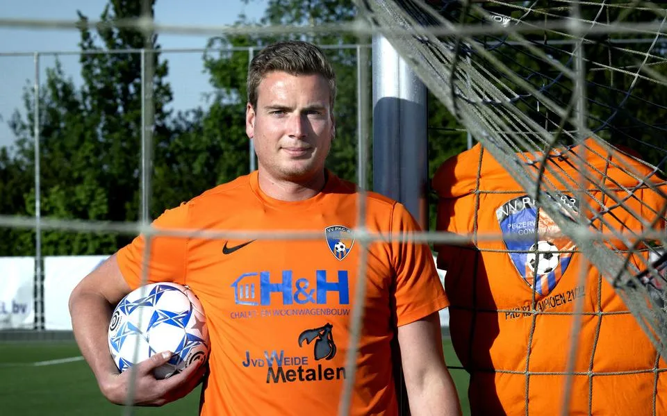 ‘Rob Kop’ (35) is topscorer van PKC’83 én de eerste klasse en wordt voor het eerst kampioen, maar kent zijn beperkingen. ‘Ik ben een marginale voetballer’