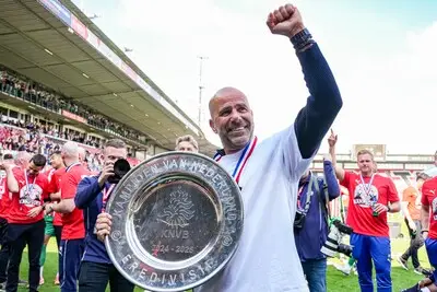 Peter Bosz vertelt alles over zijn beleving bij de titel bij PSV: dit is gewoon zeer terecht