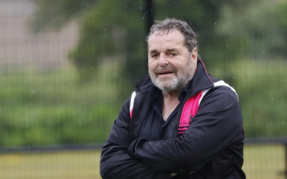 Fries korfbalicoon Sake Koelma (68) stopt na ruim een halve eeuw en vijftien kampioenschappen