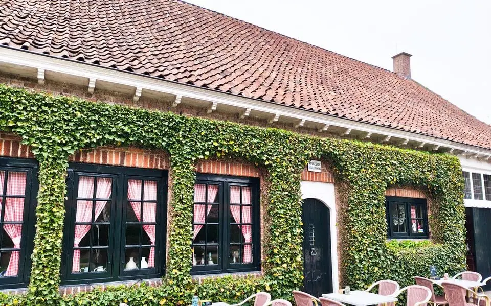 Huh? Dat hadden we niet verwacht op onze asperges bij ‘t Schathoes in Uithuizen | restaurantrecensie