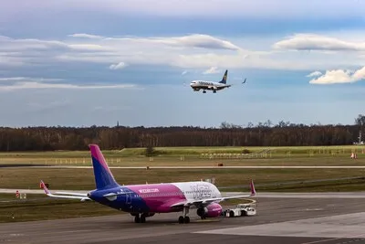 Bewoners klagen over lawaai, optimistisch Son ziet toch bouwkansen onder vliegroute
