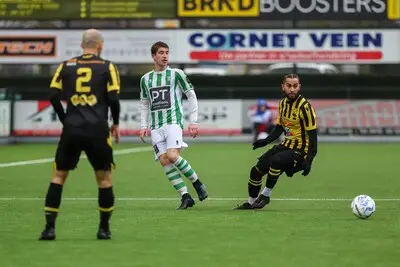 Dit zijn de uitslagen, doelpuntenmakers en wedstrijdverslagen van het amateurvoetbal op zaterdag