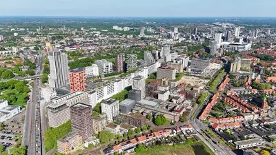 Laatste bouwfase Strijp-S komt op stoom: ‘Hijskranen schuiven gewoon door’