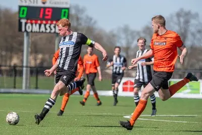 SPV gaat opnieuw kans wagen voor historische promotie, SVSH haalt uit tegen Maarheeze en is veilig