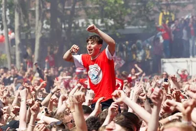 ‘Huldiging bij kampioenschap PSV op maandag, na woensdag duidelijkheid over grote schermen’