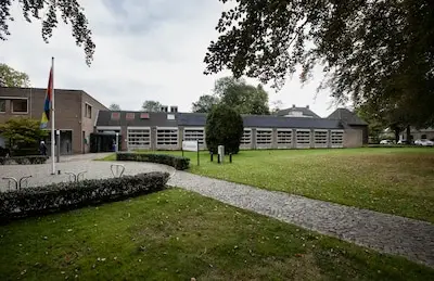 Geld raakt op in Nuenen: wens voor volledig nieuw gemeentehuis is groot, maar dan komt wel de tweede sporthal in gevaar