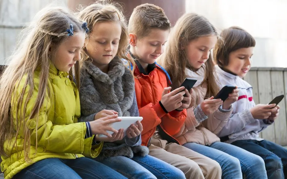 We leren anders dan vroeger, maar is dat een probleem? | opinie