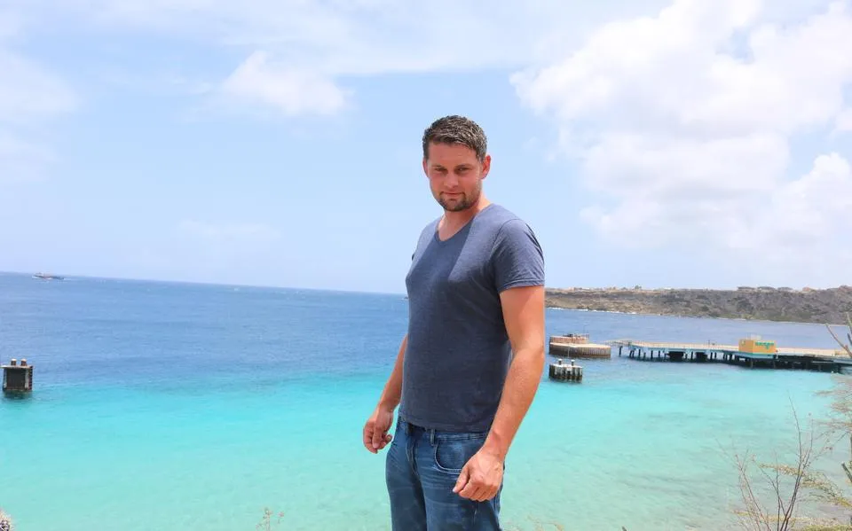 Prachtige tuintjes en donkere dalen: hovenier Simon (32) uit Sneek wilde het geluk achterna op Curaçao