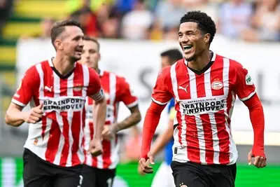 LIVE | Voert PSV de druk op bij Ajax? Fortuna Sittard komt op bezoek