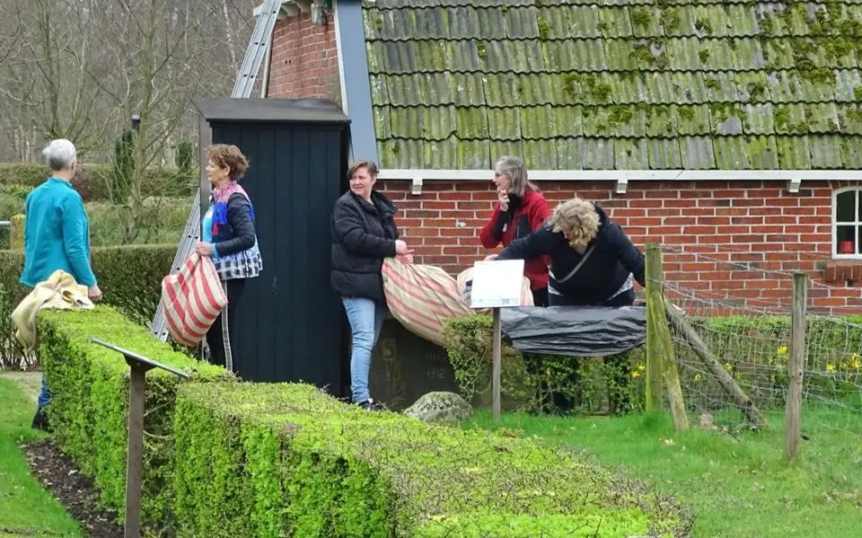 Spitkeet in Harkema flink opgeknapt: zelfs het logo is nieuw