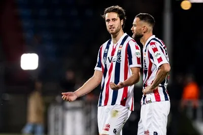LIVE | Willem II kan alleen nog naar beneden kijken: resultaat thuis tegen PEC Zwolle is hard nodig