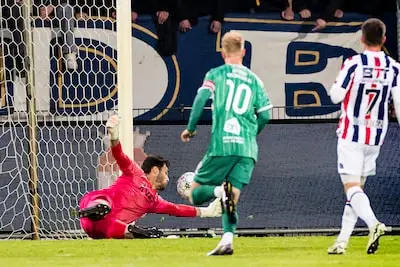 LIVE | Verlenging in Tilburg: gaat Willem II of FC Dordrecht naar de finale?