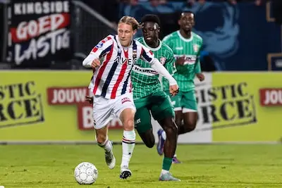 LIVE | Ingevallen Schouten moet nu zelf naar de kant bij Willem II