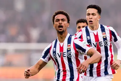 LIVE | Domper voor Willem II na superstart; FC Dordrecht doet wat terug