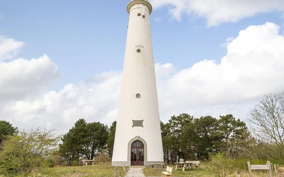 Te koop: vuurtoren op Schiermonnikoog. ‘Er zit wel een verdienmodel in’