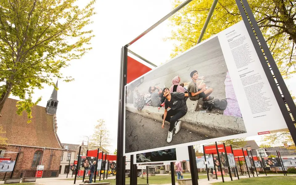Kijk, luister, proef: indrukwekkende dag rond World Press Photo en Anne Frank in Dokkum