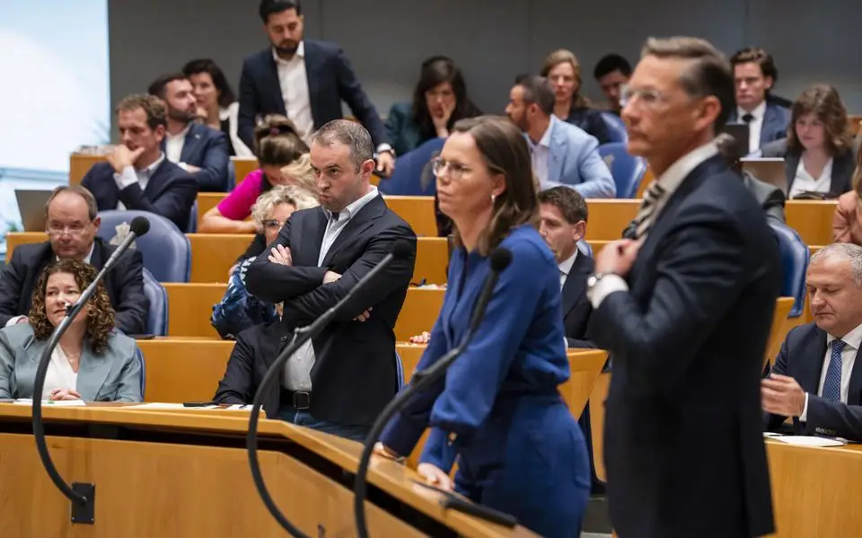 Parlementariërs, werk samen, juist nu | opinie