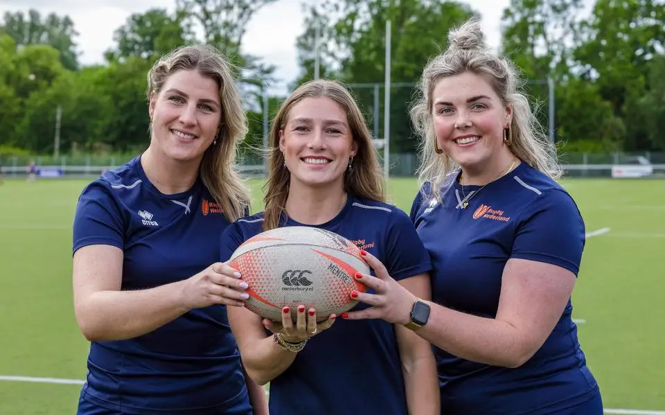 Waarom Lieve, Kyra en Inger ieder jong meisje aanraden om te gaan rugbyen