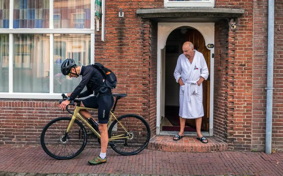 Zo verloopt de 88ste Fietselfstedentocht tot nu toe. ‘Hoe dan ek, ik fyts ’m út’