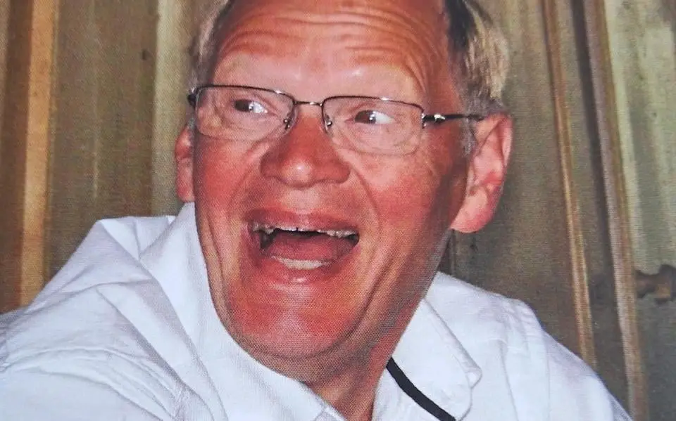 Humor was het belangrijkste wapen van gangmaker Henk (76) uit Sneek: hij trapte lekker door