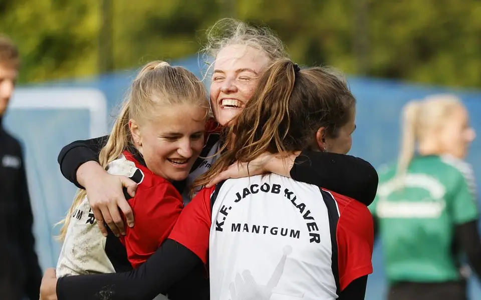 Verrassende overwinning voor Mantgum op NK Dames in Jorwert