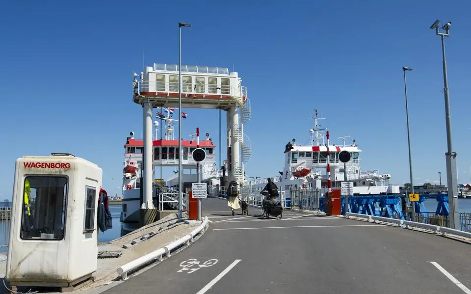 Kamer twist over elektrisch varen naar de Waddeneilanden. ‘Er is geen hard jaartal op te plakken’