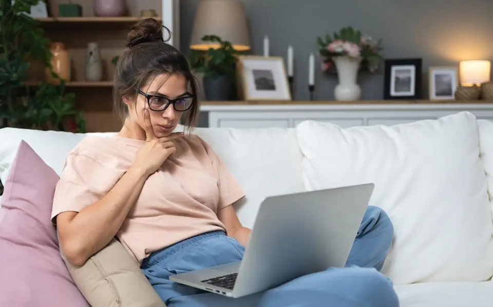 Welkom bij de club. Jij hebt óók ADHD! ‘Door het algoritme ga je het vanzelf geloven’
