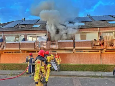Appartement volledig verwoest door felle brand in Veldhoven, mogelijk ruzie aan vooraf gegaan