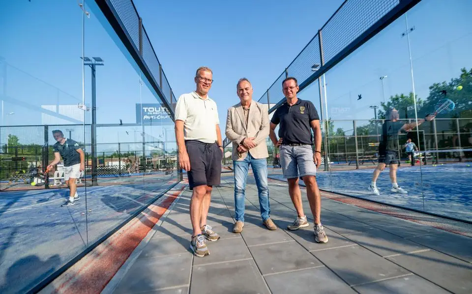 Sinds de komst van padel is de vergrijzing op het tenniscomplex in Stiens gestopt