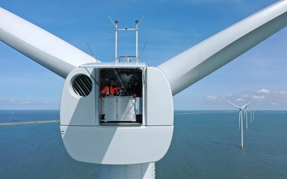 Heb je geen hoogtevrees en wel zeebenen? Firda start opleiding voor windmolenonderhoud