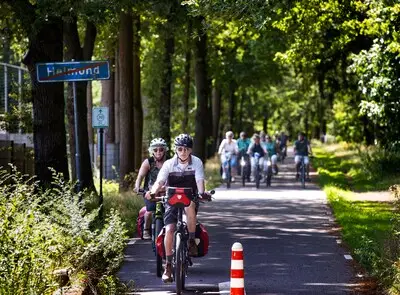 Ook deelnemers kindervakantieweek doen een dag mee aan 48e Fiets4Daagse De Peel
