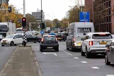 Kan Helmond vrachtwagens uit het centrum weren? Studie naar verbod