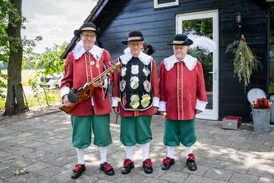 ‘Gildebroers’ Teun, André en Broer zijn samen 180 jaar lid van het Sint-Jansgilde in Soerendonk
