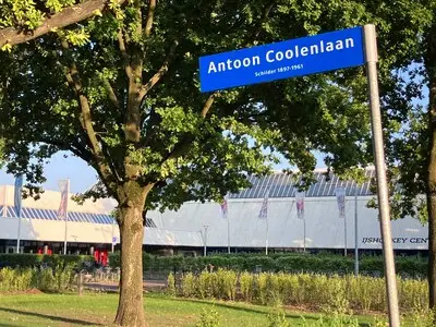 Antoon Coolen was toch écht een schrijver, en geen schilder...