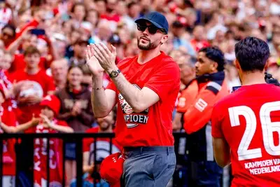 Bij PSV is de positie van Drommel nu even ingewikkeld, in het totale transferplan voor de zomer