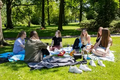 Parochie organiseert picknick in Helmond