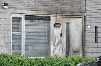 Hij zou 1000 euro krijgen voor een explosie, maar nu moet P. 3000 euro terugbetalen én de cel in