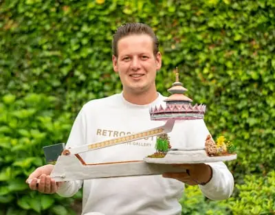 Gavin (26) uit Berkel-Enschot bouwt werkende Efteling-attracties na en dit is zijn nieuwste creatie