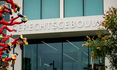 Advocaten vechten voor echte hulp: vrouw (28) liep naakt rond in Breda en bood zichzelf aan